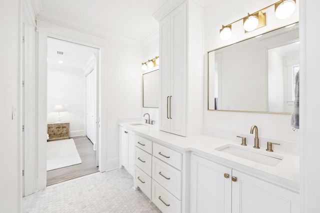 714 Harbor Boulevard, Destin, FL 32541