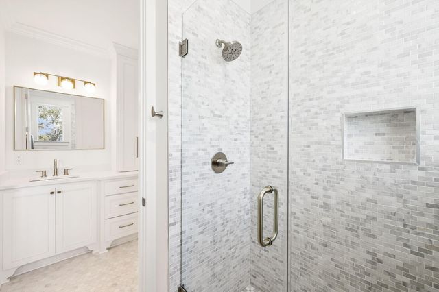 714 Harbor Boulevard, Destin, FL 32541