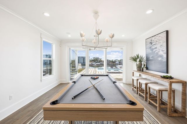 714 Harbor Boulevard, Destin, FL 32541