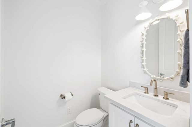 714 Harbor Boulevard, Destin, FL 32541