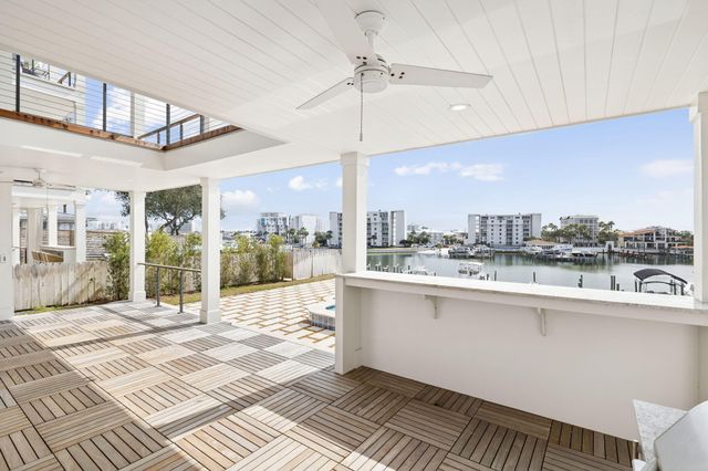 714 Harbor Boulevard, Destin, FL 32541