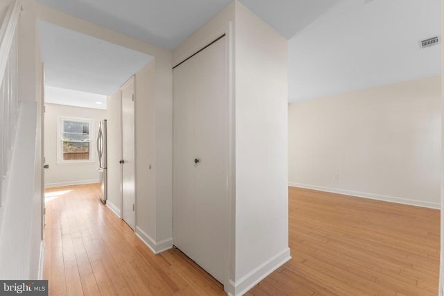 5537 KENDRICK LN, Burke, VA 22015