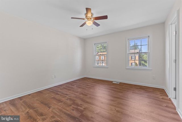 5537 KENDRICK LN, Burke, VA 22015