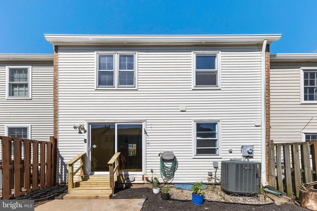 5537 KENDRICK LN, Burke, VA 22015