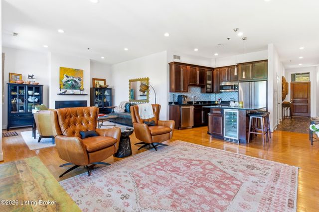 2011 Frankfort Ave 408, Louisville, KY 40206