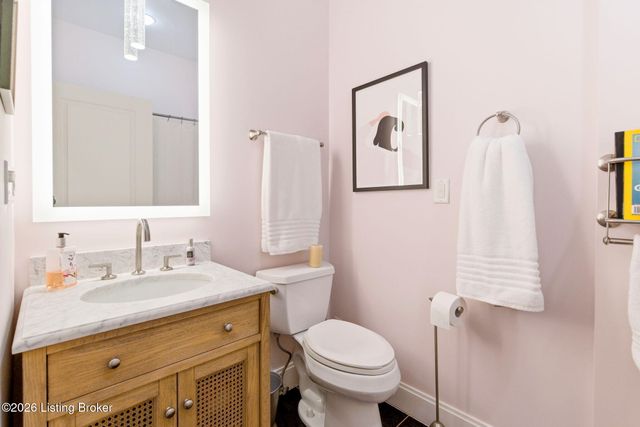 2011 Frankfort Ave 408, Louisville, KY 40206