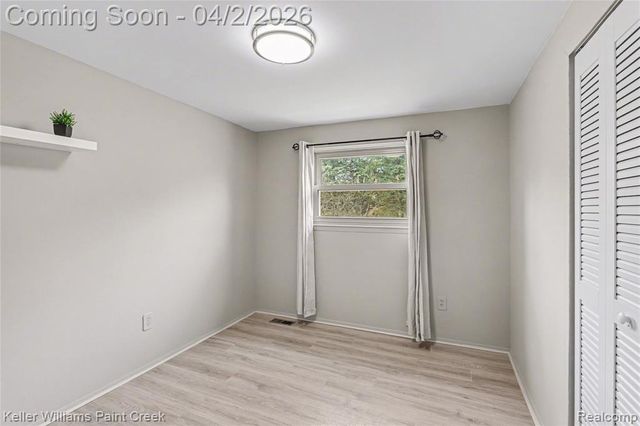 893 Dressler Lane, Rochester Hills, MI 48307