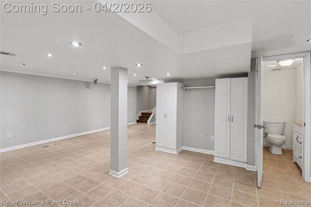 893 Dressler Lane, Rochester Hills, MI 48307