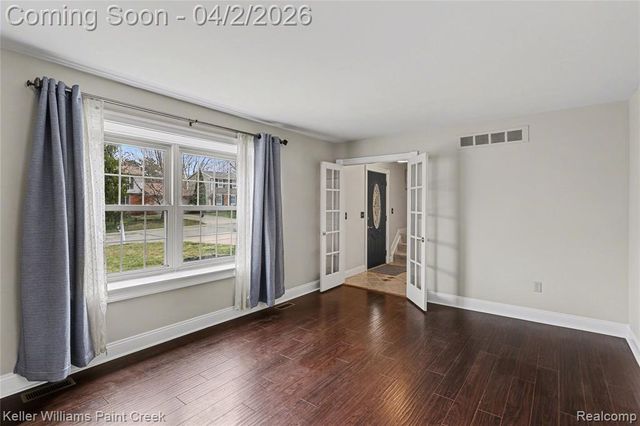 893 Dressler Lane, Rochester Hills, MI 48307