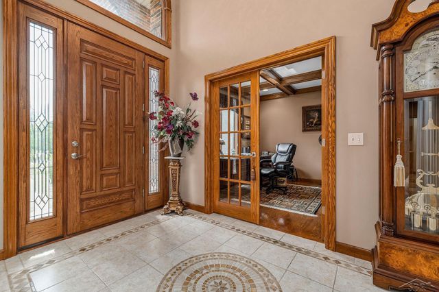 1238 W Center Road, Essexville, MI 48732