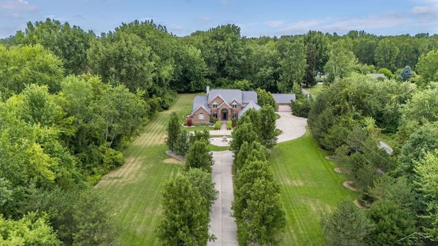 1238 W Center Road, Essexville, MI 48732