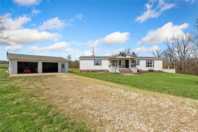 2680 Old Capps Road, Harrison, AR 72601