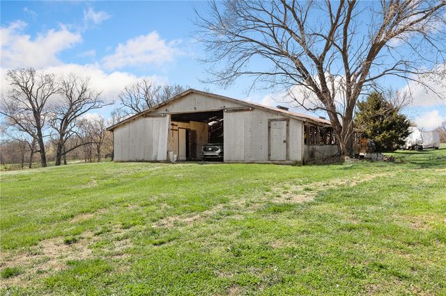 2680 Old Capps Road, Harrison, AR 72601
