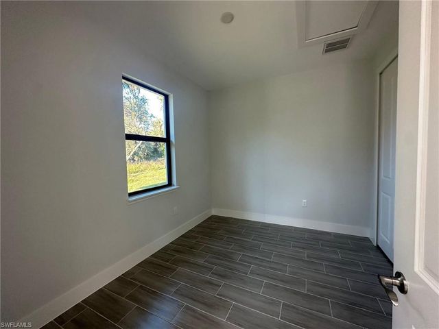 3617 26th AVE SE, Naples, FL 34117