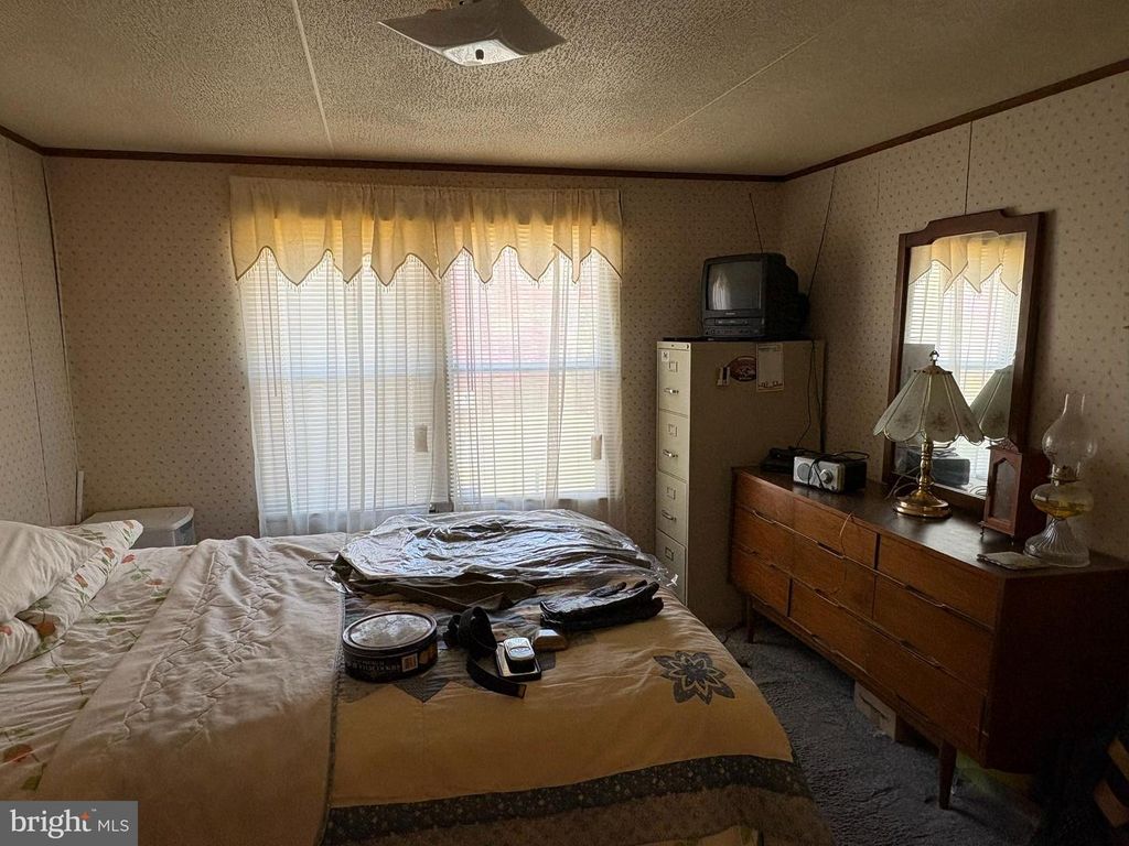 Image 10 of property listing at 5460 SANDY HILL RD, Quantico, MD 21856