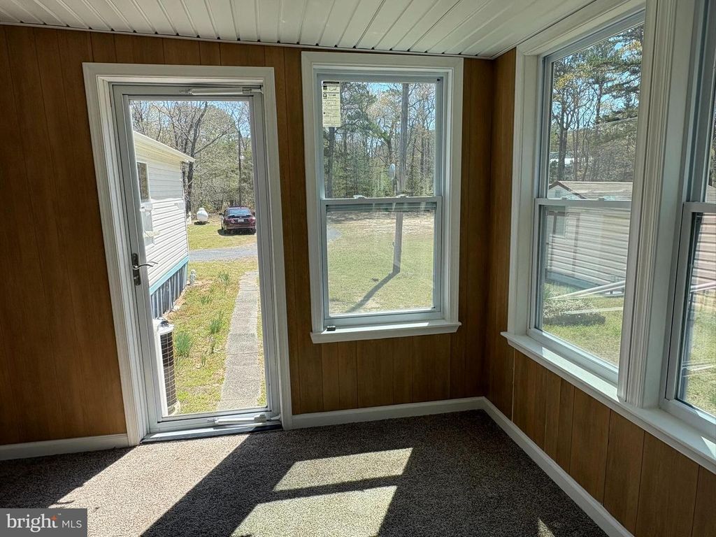 Image 4 of property listing at 5460 SANDY HILL RD, Quantico, MD 21856