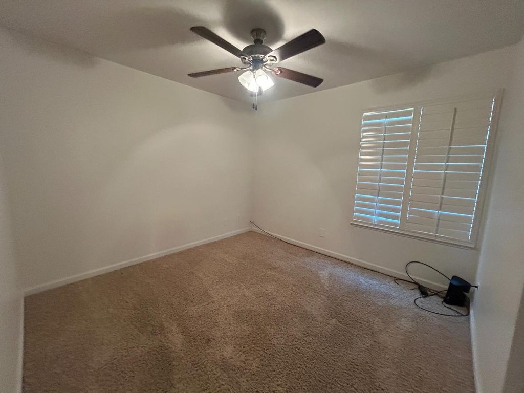 Image 18 of property listing at 420 W Houston Street, Coalinga, CA 93210
