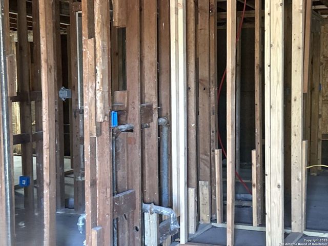 2618 Lombrano St, San Antonio, TX 78228