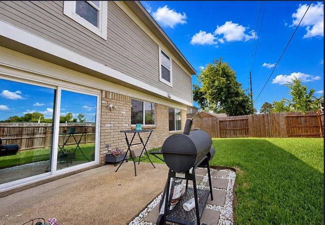 12306 Bent Pine Drive, Cypress, TX 77429
