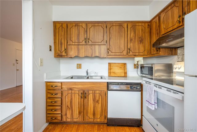 306 Old Country Road 306, Elmsford, NY 10523