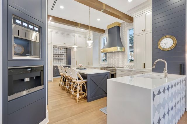 804 Harbour Isles Place, North Palm Beach, FL 33410