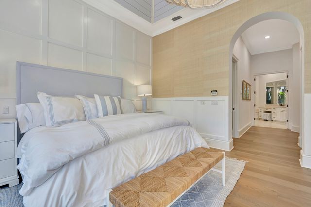 804 Harbour Isles Place, North Palm Beach, FL 33410