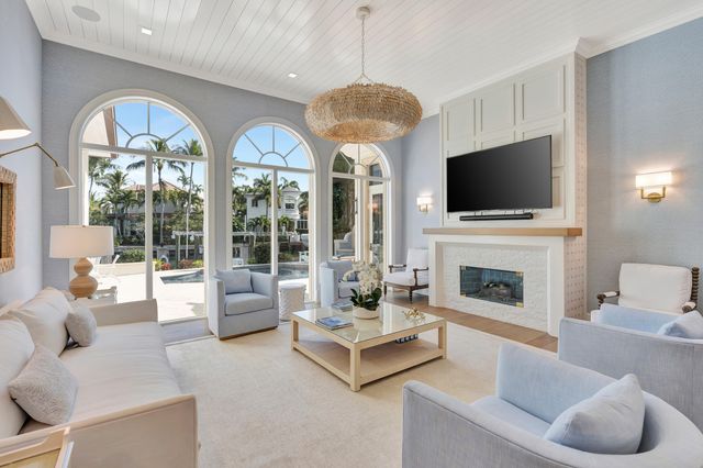 804 Harbour Isles Place, North Palm Beach, FL 33410