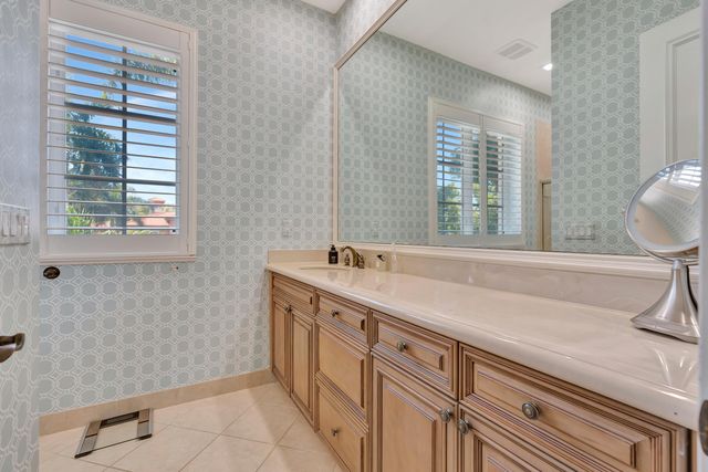 804 Harbour Isles Place, North Palm Beach, FL 33410