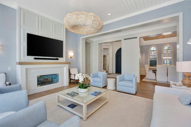 804 Harbour Isles Place, North Palm Beach, FL 33410