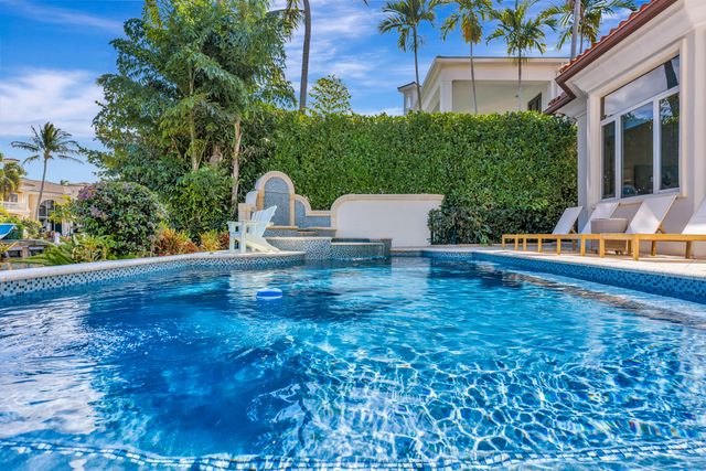 804 Harbour Isles Place, North Palm Beach, FL 33410