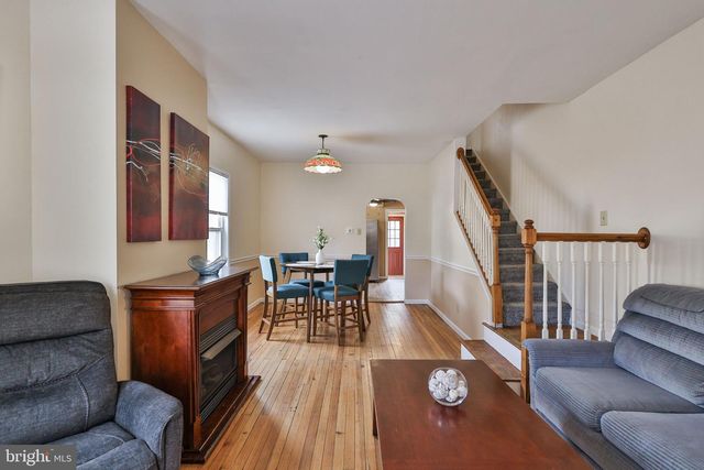 2045 KENMORE AVE, Bethlehem, PA 18018