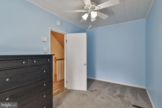 2045 KENMORE AVE, Bethlehem, PA 18018