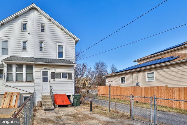 2045 KENMORE AVE, Bethlehem, PA 18018