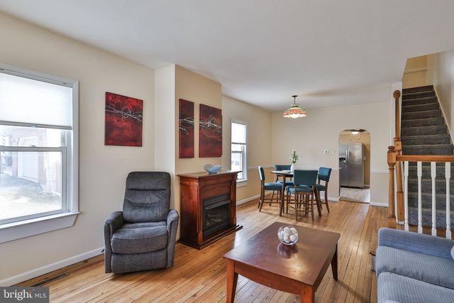 2045 KENMORE AVE, Bethlehem, PA 18018