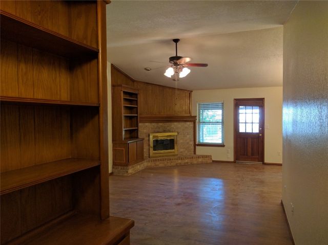 2119 Teresa Drive, Norman, OK 73071