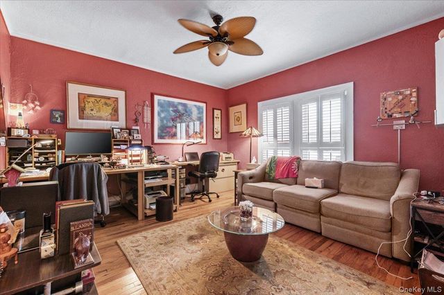 323 E Walnut Street, Long Beach, NY 11561