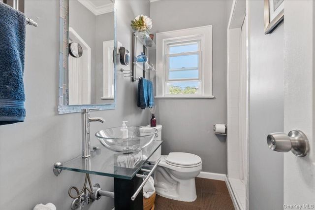 323 E Walnut Street, Long Beach, NY 11561