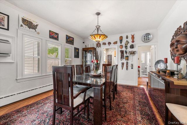 323 E Walnut Street, Long Beach, NY 11561