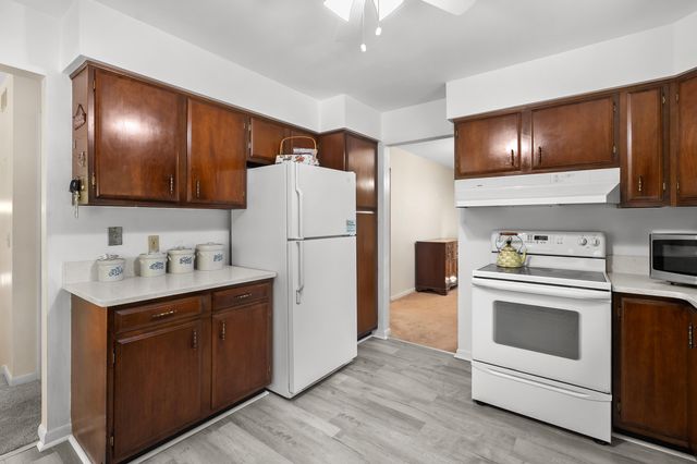 7732 E S Avenue, Scotts, MI 49088