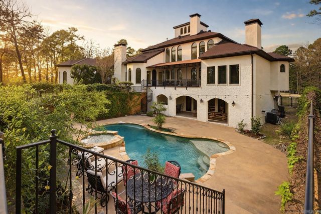 31 Cravache Court, Little Rock, AR 72223