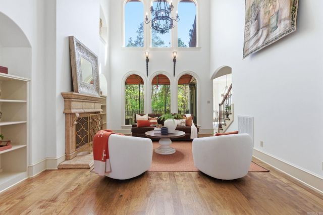 31 Cravache Court, Little Rock, AR 72223