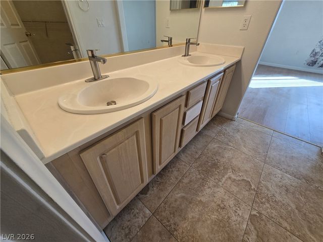 3924 Quiet Pine Street 202, Las Vegas, NV 89108