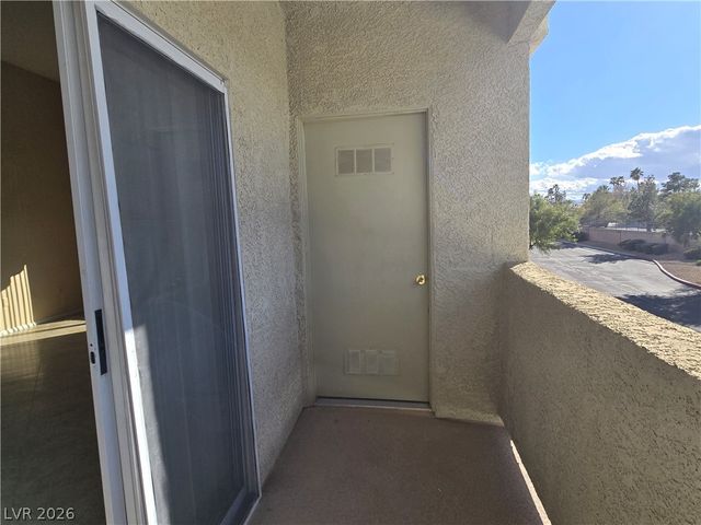 3924 Quiet Pine Street 202, Las Vegas, NV 89108
