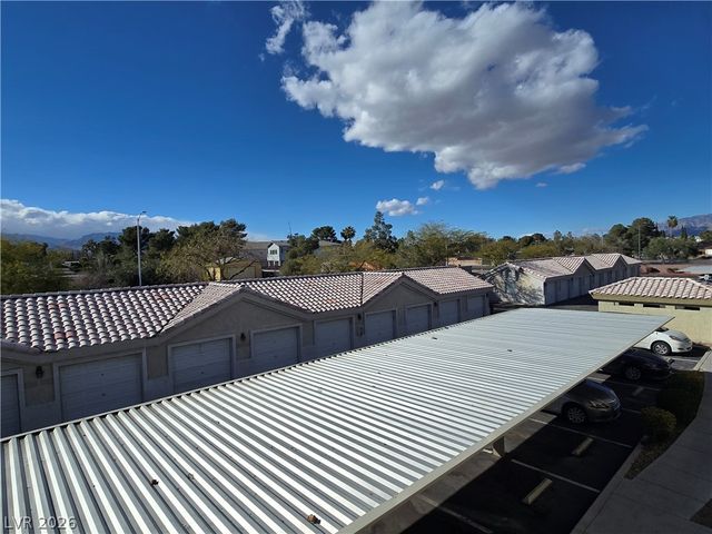 3924 Quiet Pine Street 202, Las Vegas, NV 89108