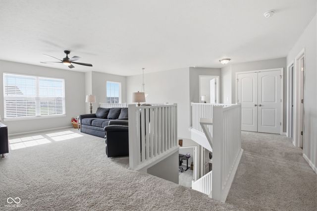 1906 Doncaster Drive, Avon, IN 46123