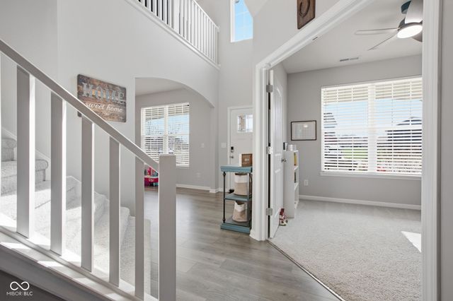 1906 Doncaster Drive, Avon, IN 46123