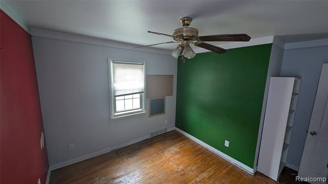 26828 Waldorf Street, Roseville, MI 48066