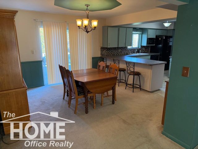 1203 Clearview Drive, Flushing, MI 48433