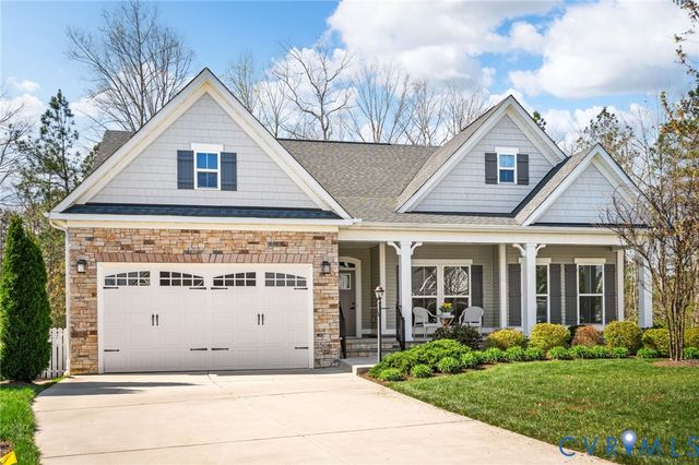 17531 Great Falls Cir, Moseley, VA 23120