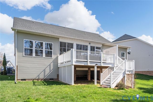 17531 Great Falls Cir, Moseley, VA 23120